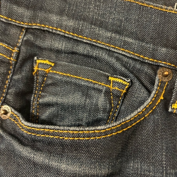 Lucky Brand Mid Rise Stretch Sofia Bootcut Jeans - size 27 (4) - Picture 3 of 10